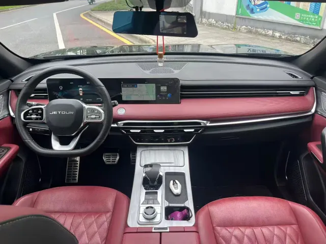 Jetour X70 Plus — Фото автомобиля 10