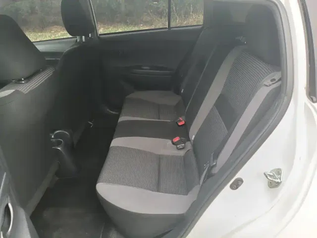 Toyota Vios FS — Фото автомобиля 16