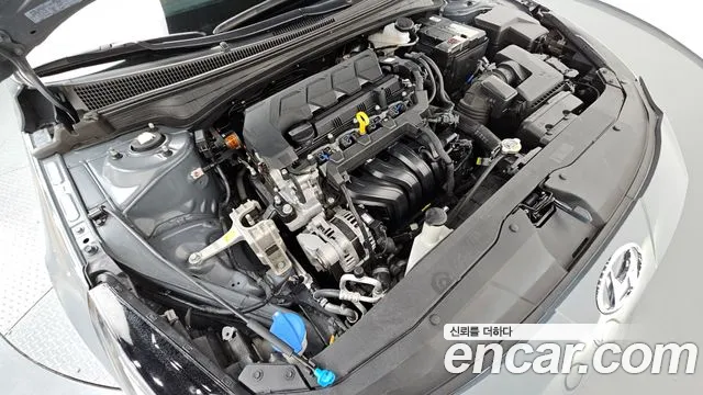 Hyundai AVANTE Avante (CN7) — Фото автомобиля 6