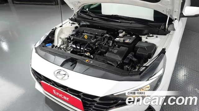 Hyundai Avante — Фото автомобиля 6