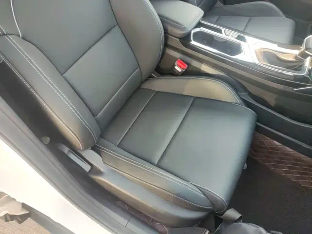 Geely Binyue — Фото автомобиля 24