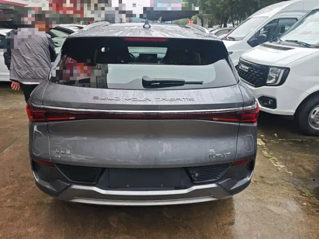 BYD Yuan PLUS — Фото автомобиля 5