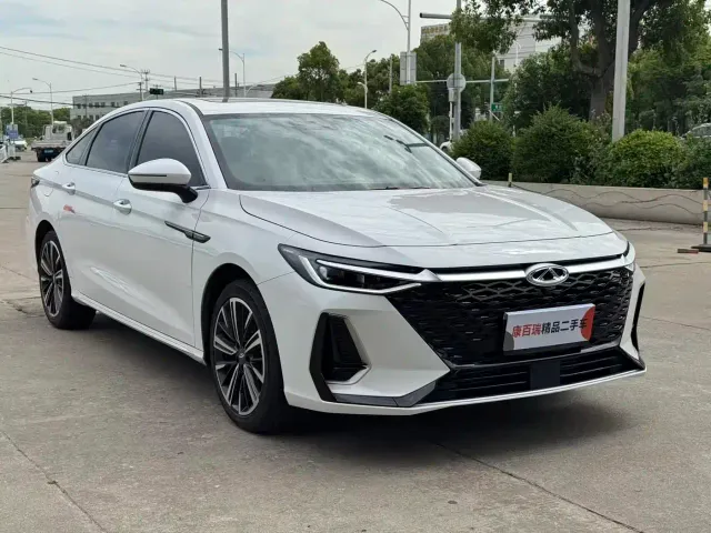 Chery Arrizo 8 — Фото автомобиля 3