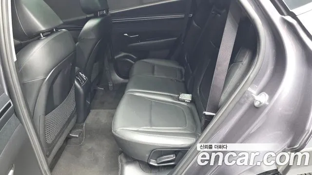 Hyundai Tucson Tucson (NX4) Бензин 1.6 турбо 2WD — Фото автомобиля 11