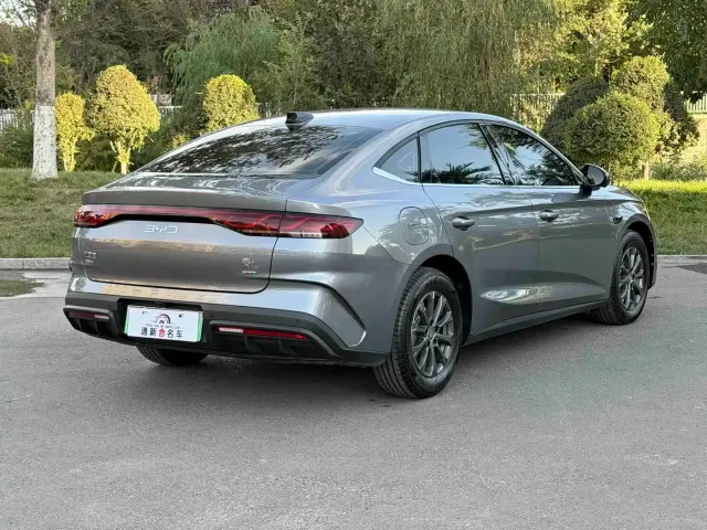 BYD Qin L — Фото автомобиля 7
