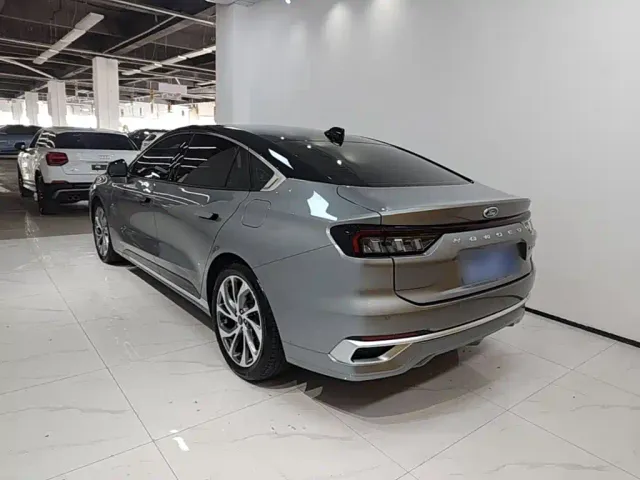 Ford Mondeo — Фото автомобиля 4