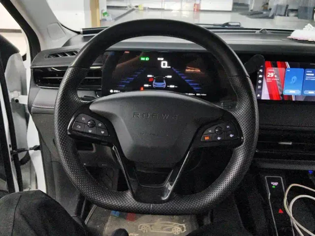 Roewe i5 — Фото автомобиля 15