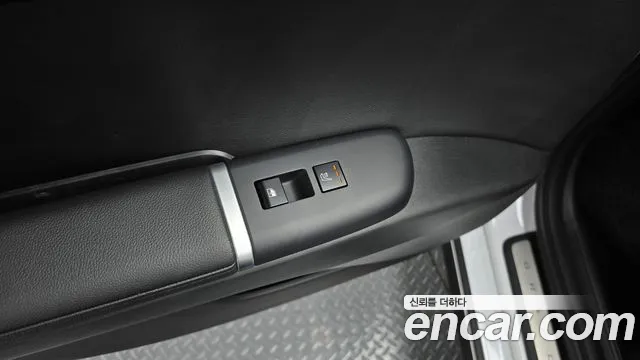 Hyundai Grandeur GN7 — Фото автомобиля 29
