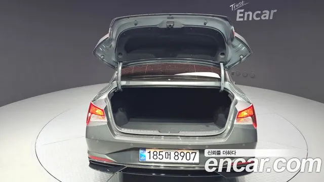 Hyundai AVANTE Avante (CN7) — Фото автомобиля 19