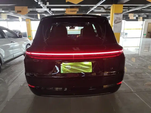 Li Auto L9 — Фото автомобиля 5