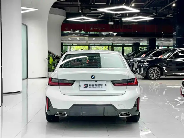 BMW BMW 3 Series 2024 320Li M Sport Package — Фото автомобиля 10