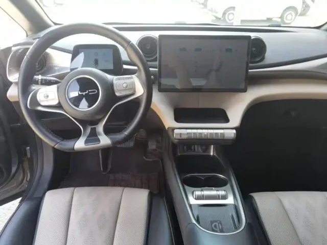 BYD Dolphin — Фото автомобиля 9