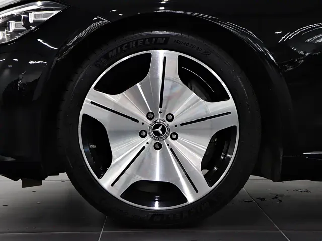 Mercedes-Benz S-Class — Фото автомобиля 7