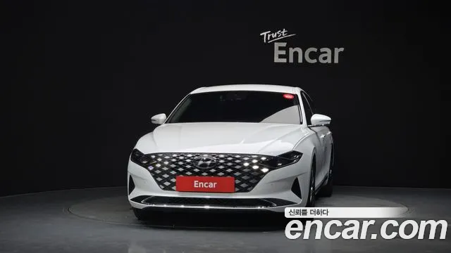 Hyundai Grandeur Новый Grandeur IG — Фото автомобиля 3