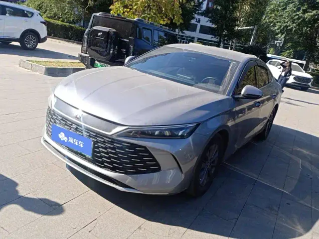 Фотография автомобиля — BYD Qin L