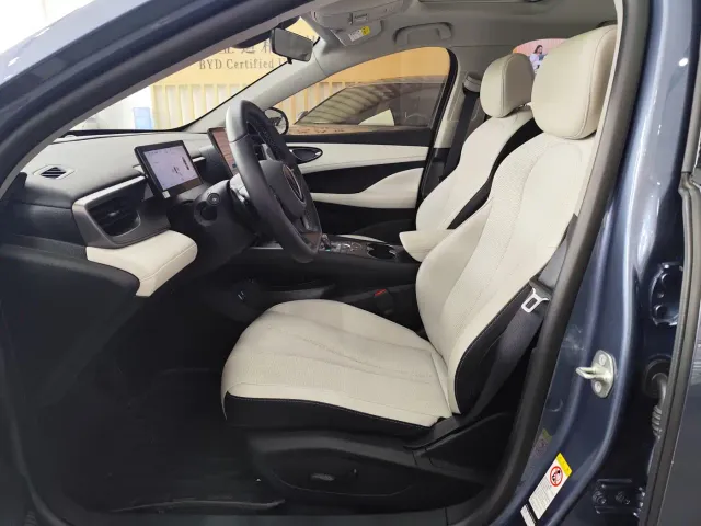 BYD Seal 05 DM-i — Фото автомобиля 8