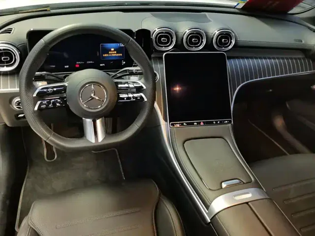 Mercedes-Benz C-Class — Фото автомобиля 12