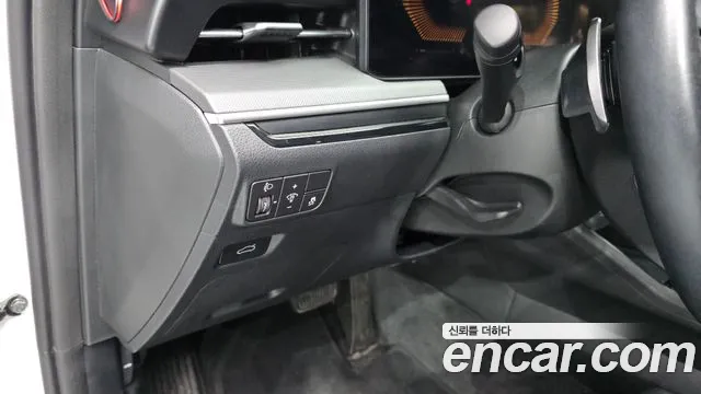 Kia K5 Новый K5 3 поколение 2.0 LPi(Для проката) — Фото автомобиля 18
