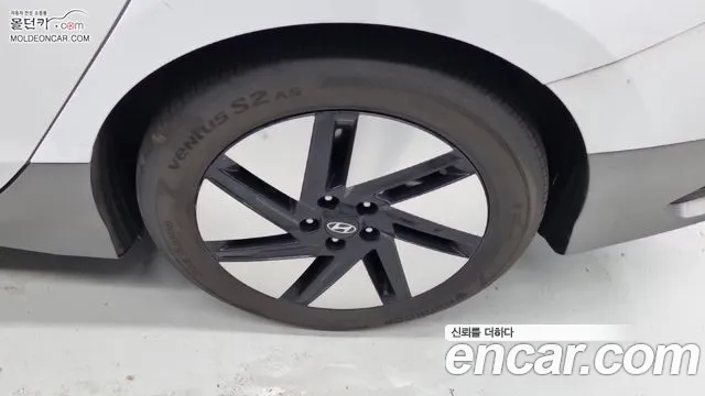 Hyundai Ioniq 6 — Фото автомобиля 7