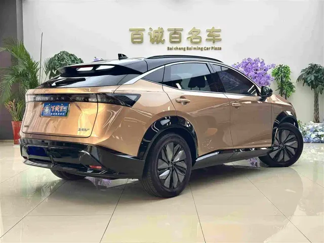Nissan Ariya — Фото автомобиля 5