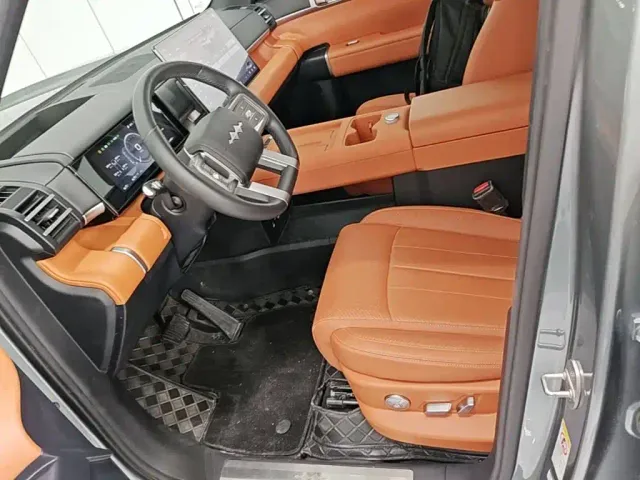 BYD FangChengBao Titanium 7 — Фото автомобиля 14