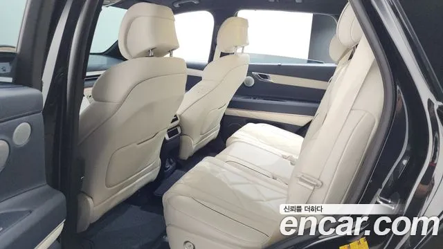 Genesis GV80 2.5T Бензин AWD — Фото автомобиля 18