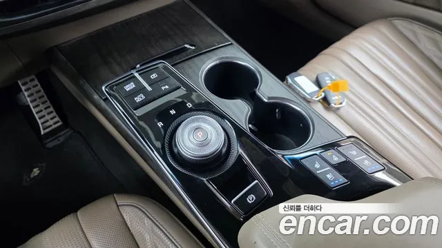 Kia K8 Signature — Фото автомобиля 9