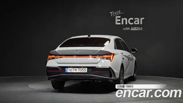 Hyundai AVANTE Новый Avante (CN7) — Фото автомобиля 4