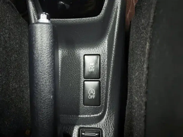 Toyota Vios FS — Фото автомобиля 18