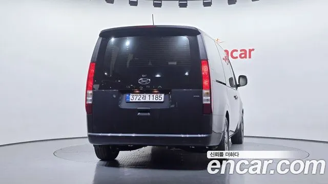 Hyundai Staria Staria 4WD Tourer 9 мест — Фото автомобиля 4