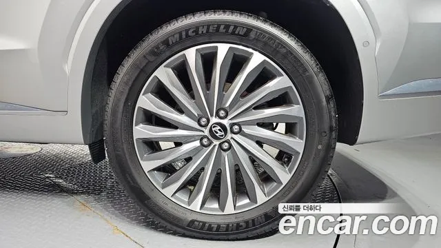 Hyundai Palisade The New Palisade Бензин 3.8 4WD — Фото автомобиля 19