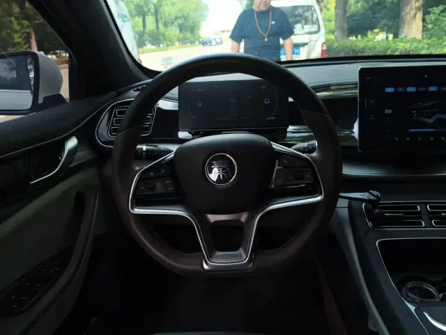 BYD Qin PLUS — Фото автомобиля 2