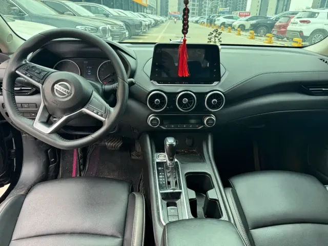 Nissan Sylphy — Фото автомобиля 4