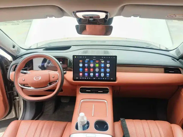 GAC Trumpchi Xiangwang S9 — Фото автомобиля 12