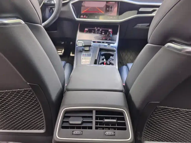 Audi A6L — Фото автомобиля 9