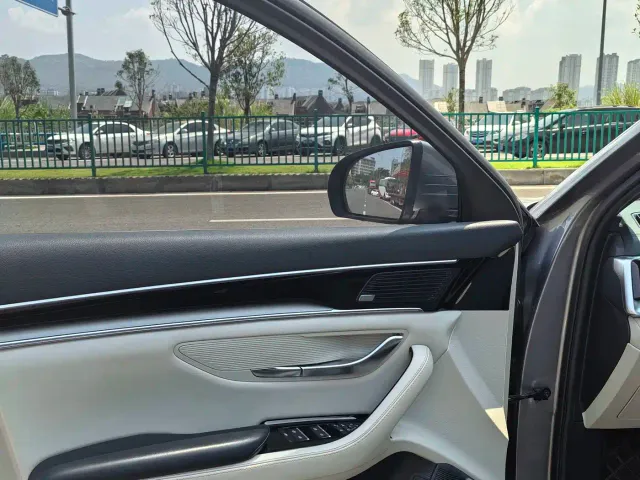 BYD Song PLUS — Фото автомобиля 8