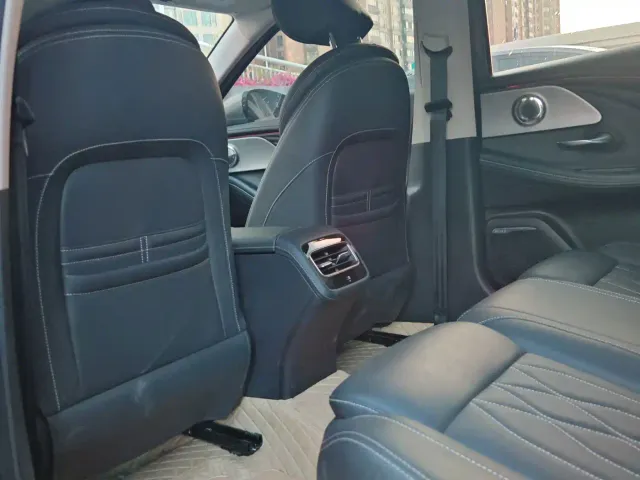Chery Arrizo 8 — Фото автомобиля 10