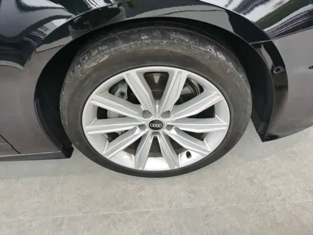 Audi A6L — Фото автомобиля 11