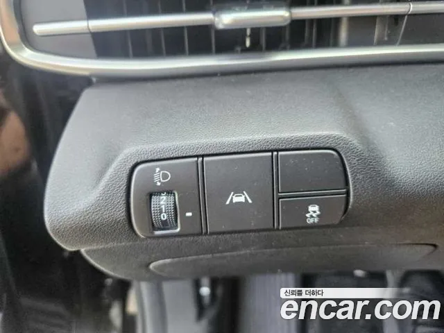 Hyundai Avante CN7 — Фото автомобиля 13
