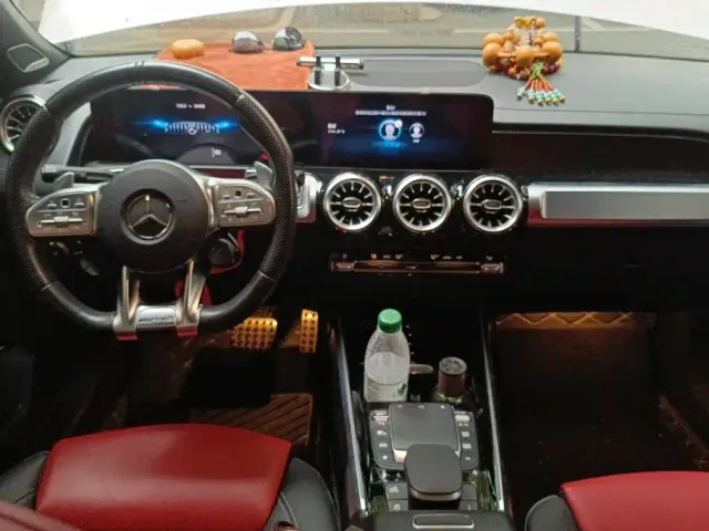 Mercedes-Benz GLB AMG — Фото автомобиля 12