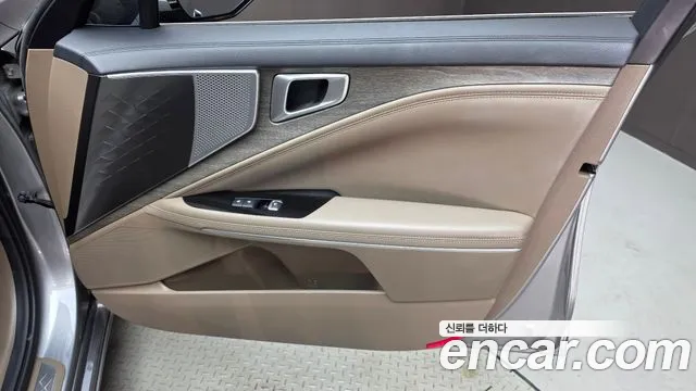 Kia K8 Hybrid — Фото автомобиля 14