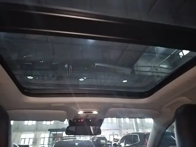 Volvo XC40 — Фото автомобиля 13