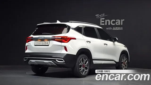 Kia Seltos Seltos Бензин 1.6 турбо 2WD — Фото автомобиля 2
