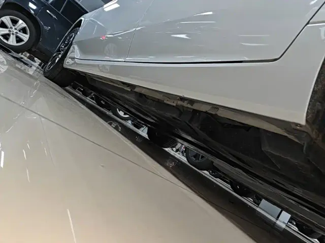 Toyota Avalon — Фото автомобиля 21