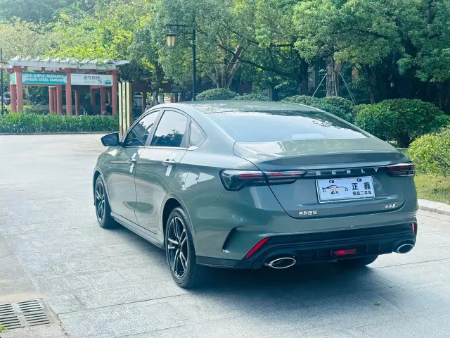 Geely Binrui — Фото автомобиля 8
