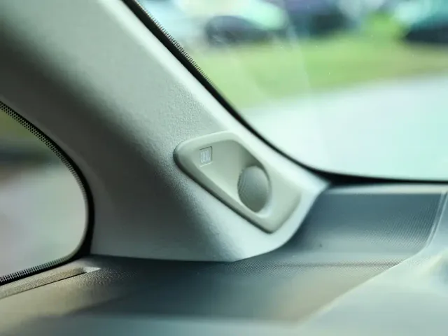Toyota Alphard — Фото автомобиля 14