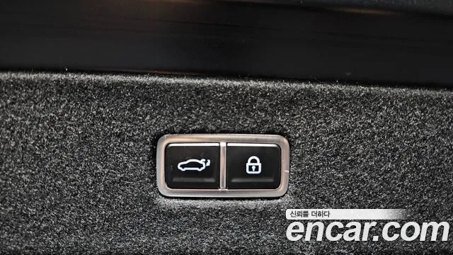 Hyundai Ioniq 6 — Фото автомобиля 24