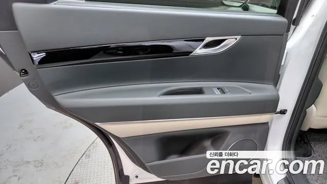 Genesis GV80 — Фото автомобиля 14