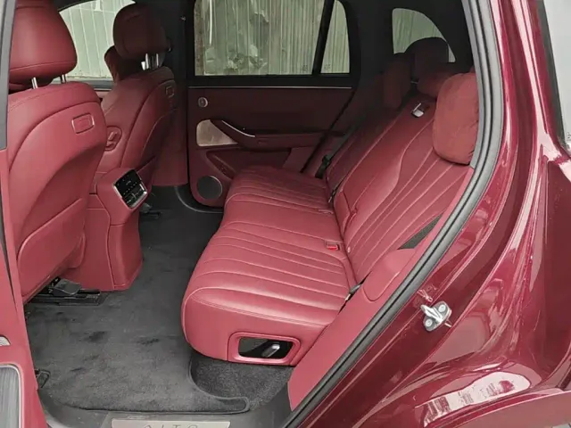 Aito M7 — Фото автомобиля 16