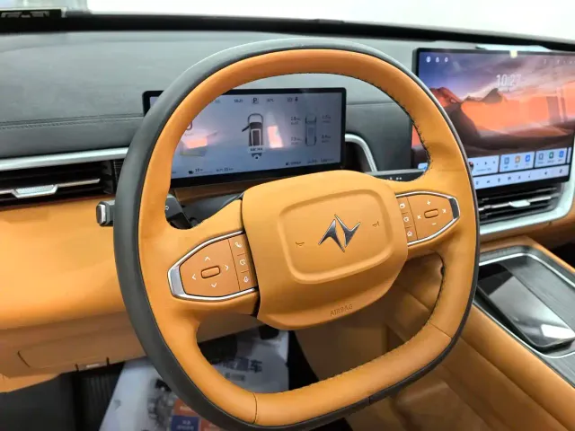 Dongfeng eπ 008 — Фото автомобиля 7